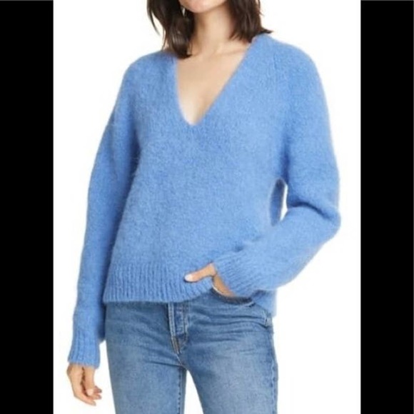 EQUIPMENT Women's Riverside Blue Relaxed Fit Abelle V-Neck Sweater size M NWT